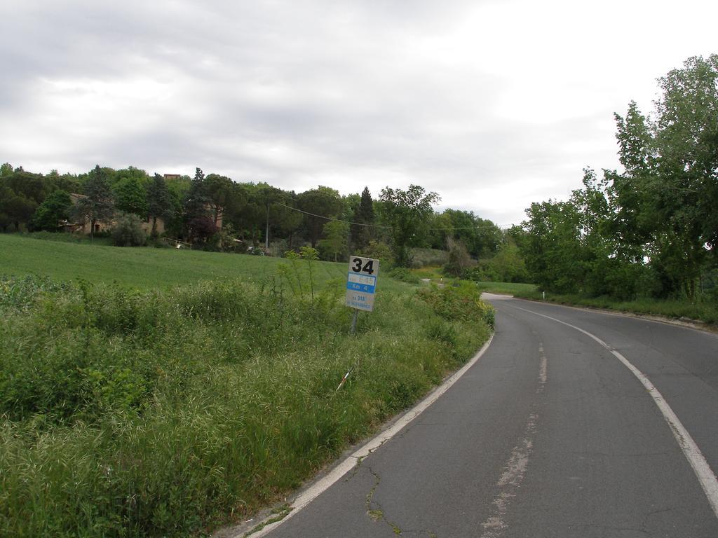 B&B Della Rosa Civitella D'Arna 외부 사진